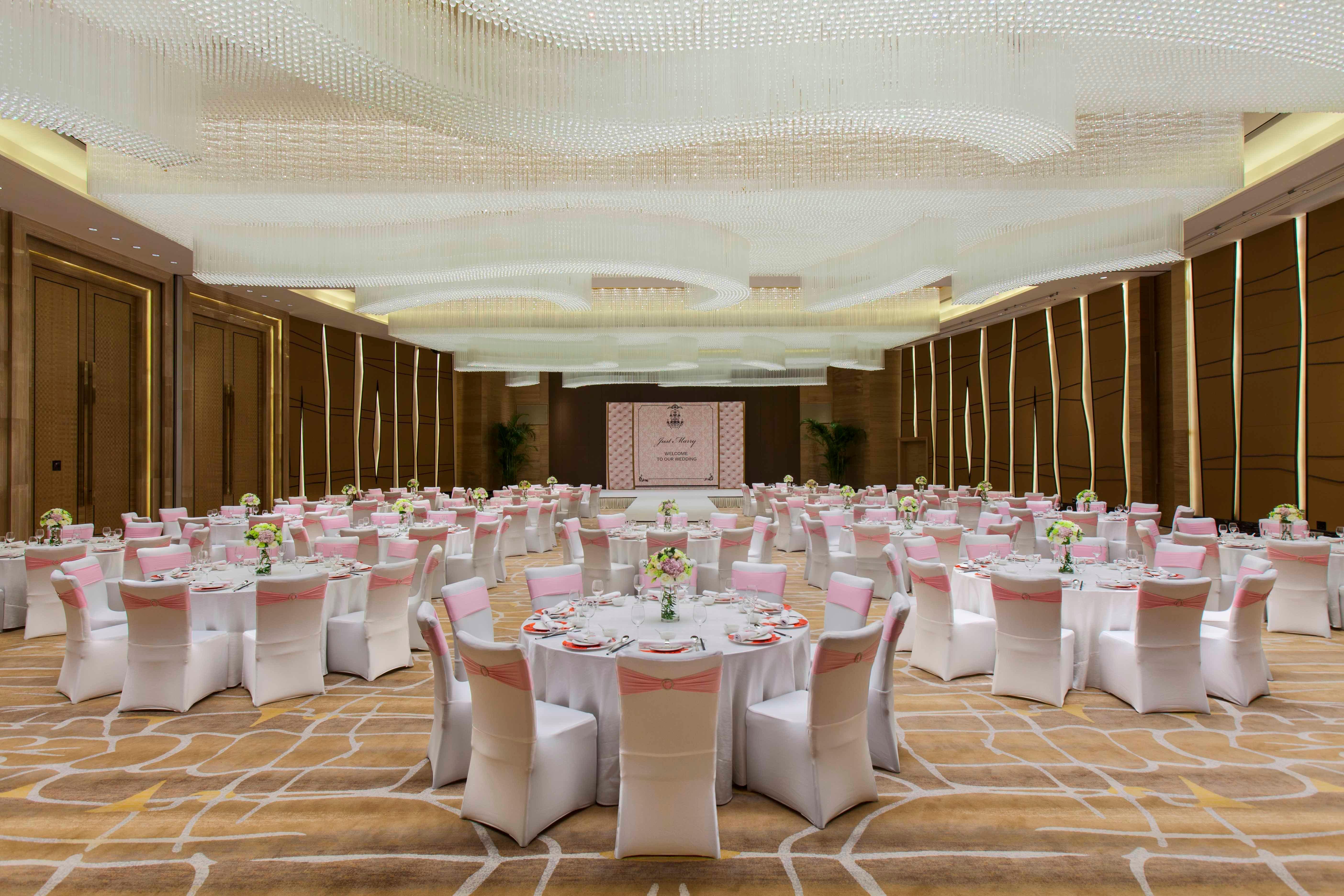 Crowne Plaza Tianjin Meijiangnan By Ihg ภายนอก รูปภาพ